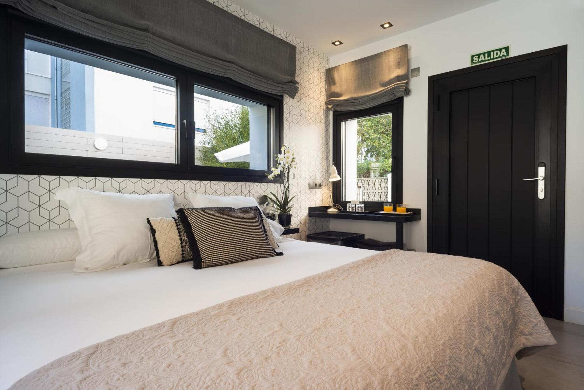 La Playa Suites Suances Ruang foto