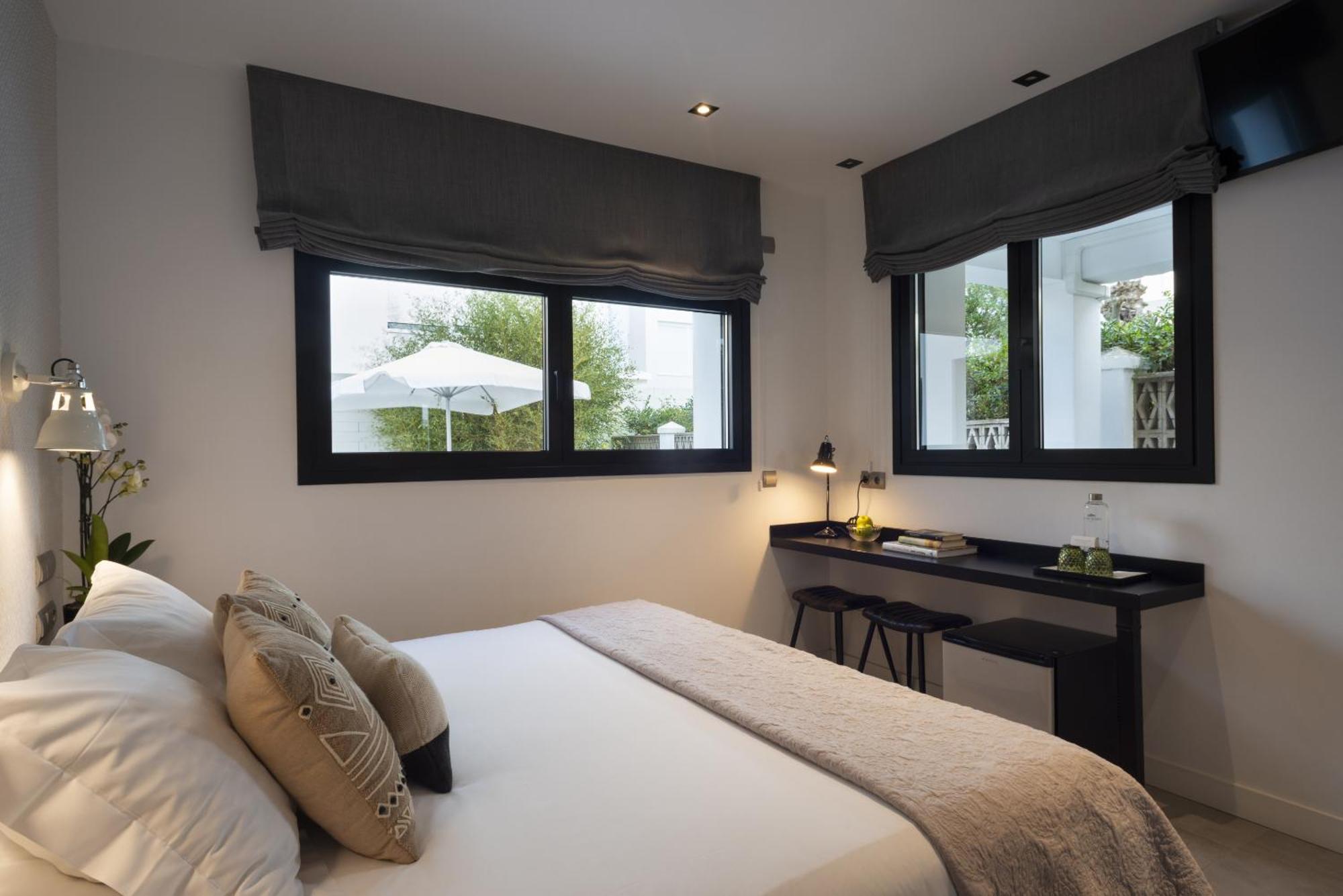 La Playa Suites Suances Ruang foto
